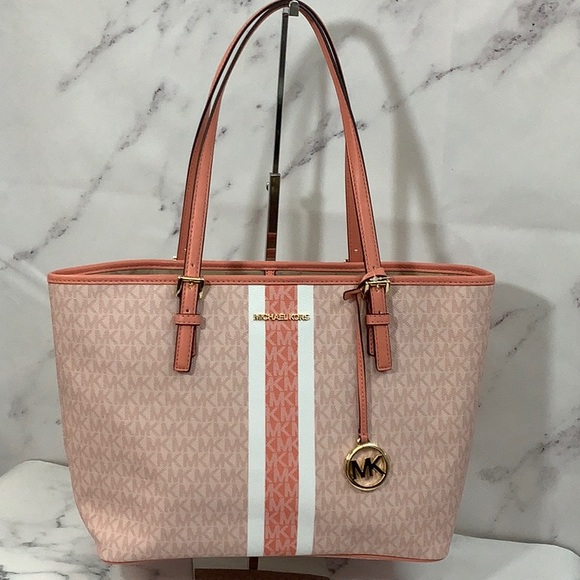 NWT- Michael Kors JTravel Large Chain Shoulder Tote - Picture 1 of 7